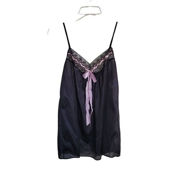 Vintage Black Silky Nylon and Lace Trim Baby doll and Robe Lingerie Lady Cameo - Picture 7 of 11